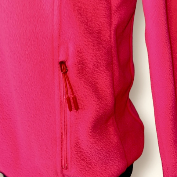 New balance Women’s Large Hot Pink Micro Fleece - Picture 4 of 6